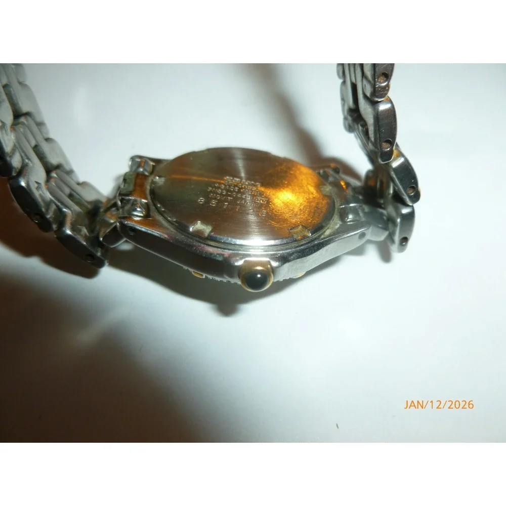 Vtg Seiko Watch Women‎ 23mm Gold Silver Tone Date 7N89-0449 DIAMOND